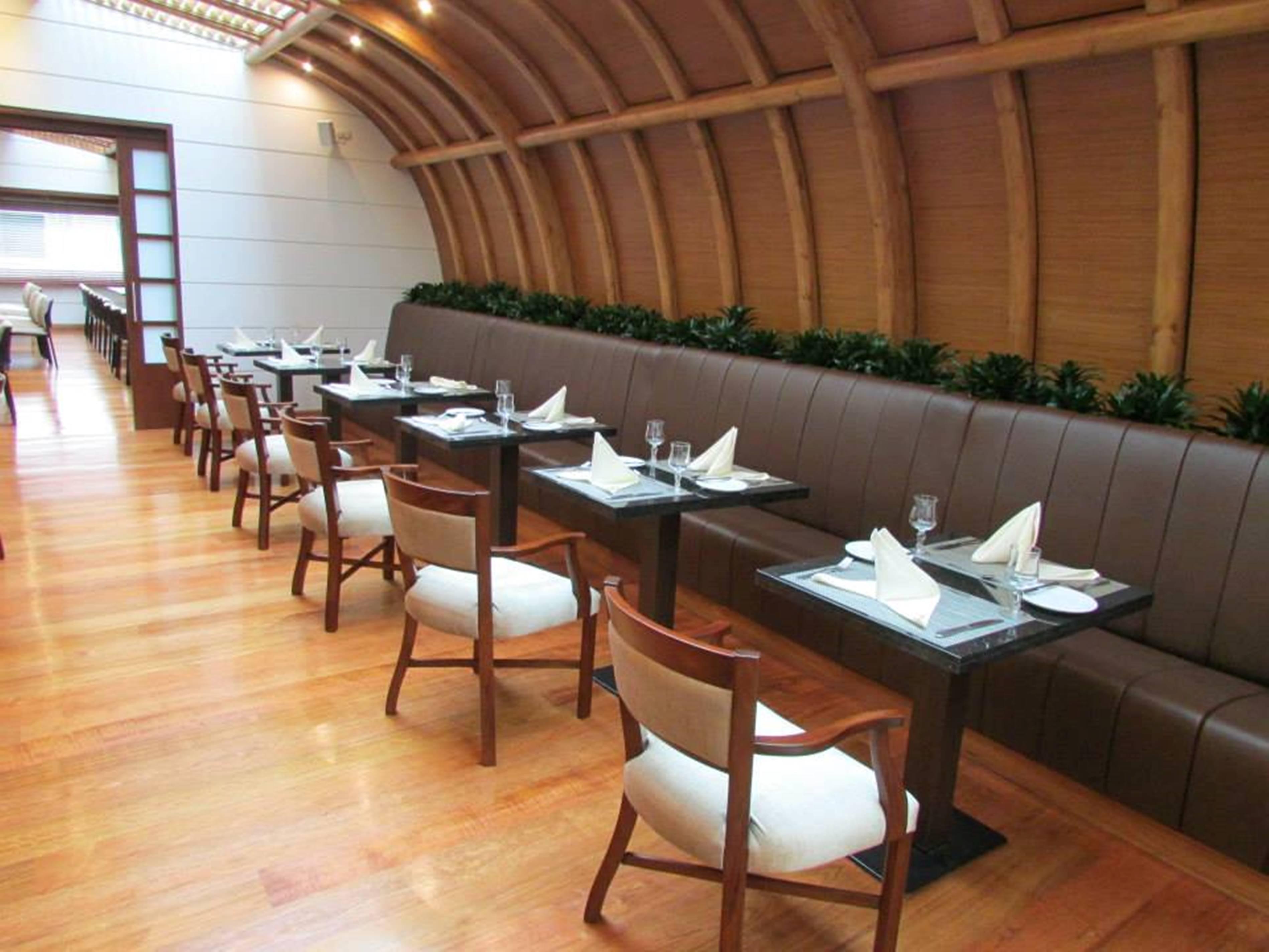 Hotel Dann Carlton ボゴタ エクステリア 写真 The interior of the restaurant